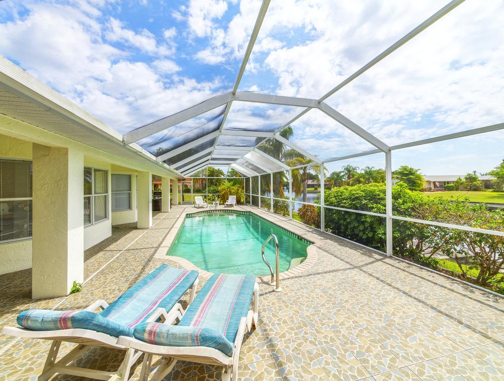 Villa House Rainbow Cabo Coral Exterior foto